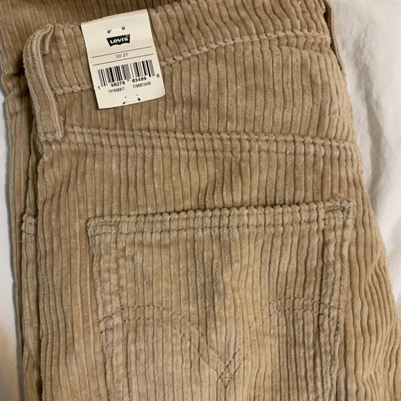 Levi’s corduroy ribcage straight pants NWT - Picture 2 of 4